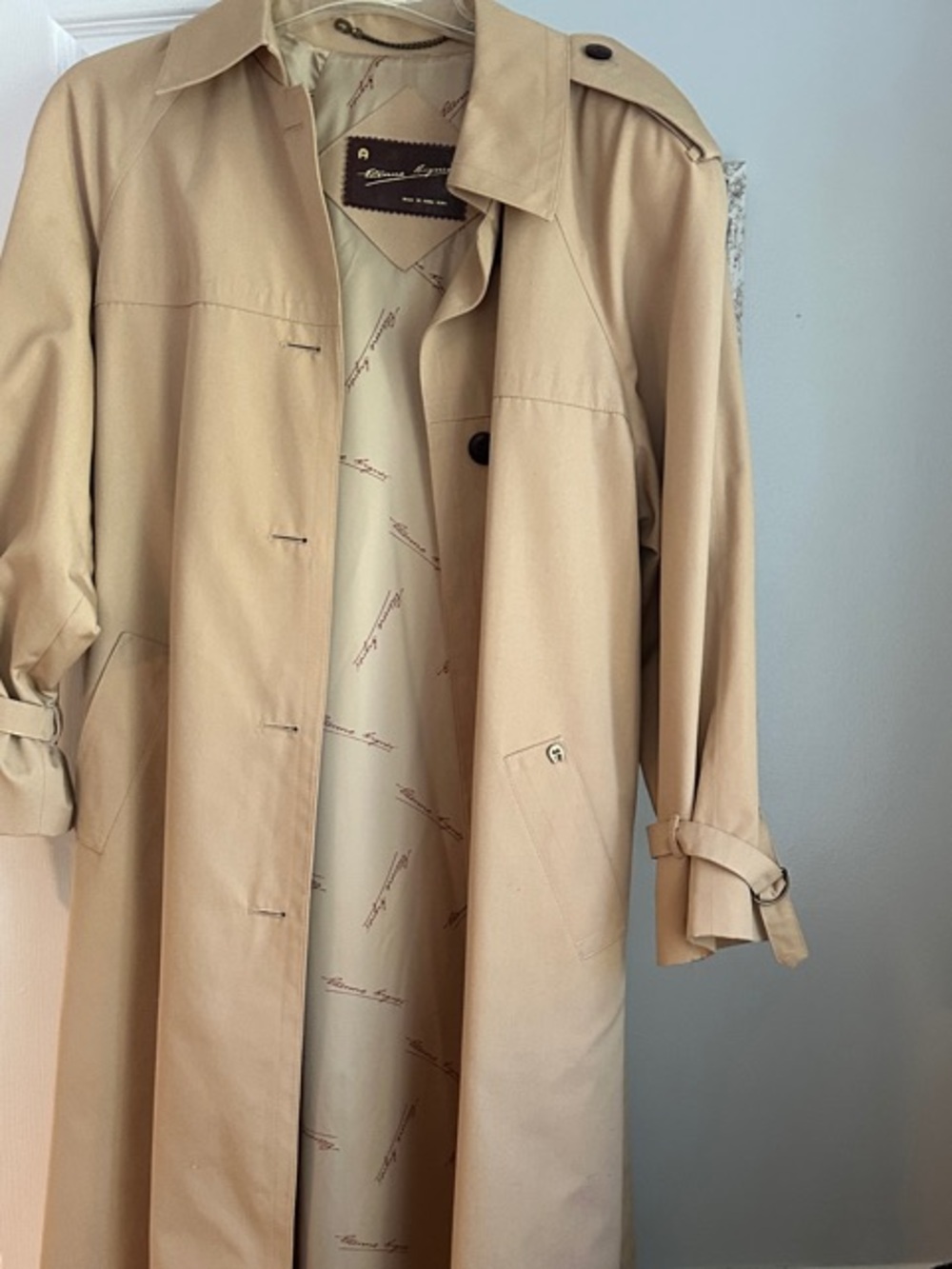 Womens Vintage Etienne Aigner Tan Trench Coat with Branded Lining Sz 10
